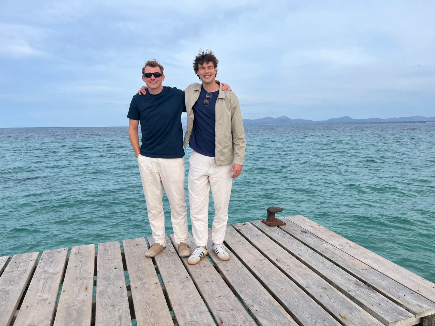 Daan Hellinga en Cas Brulot, oprichters van FoundByAI